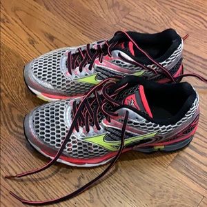 Mizuno v41c women’s 7.5